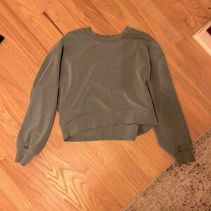 Lulu Sweatshirt